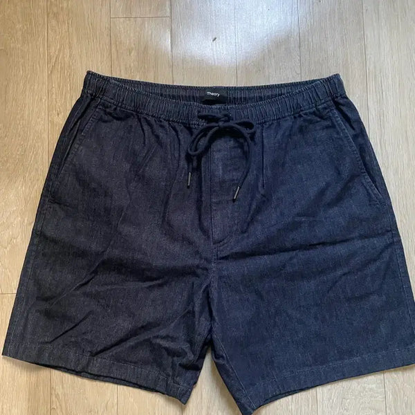 [BUNJANG] Theory Shorts / 띠어리 반바지