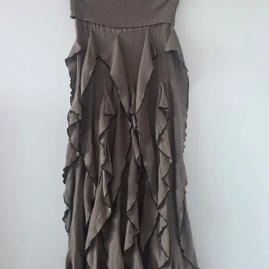 [BUNJANG] Ruffle Long Skirt Brown / 프릴 롱 스커트 브라운