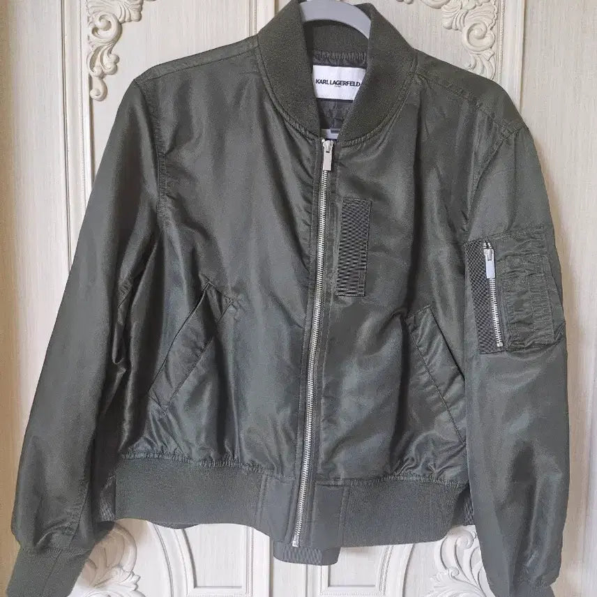 [BUNJANG] Karl Lagerfeld Bomber Jacket / 칼라거펠트 항공 점퍼