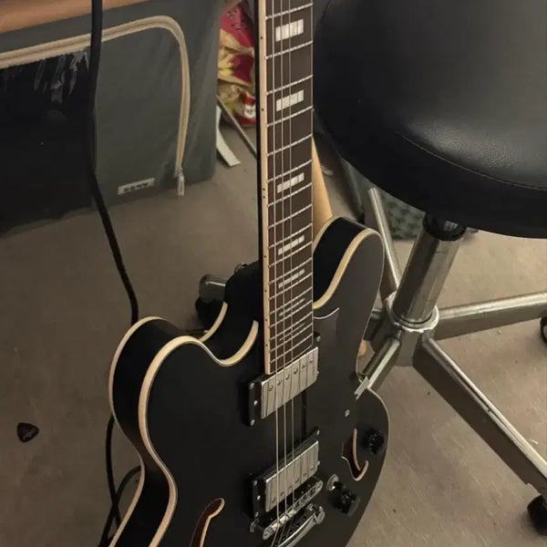 [BUNJANG] HEX Q300 Electric Guitar Bundle with Amplifier and Cable / 헥스 hex Q300 일렉기타, 기타 앰프, 기타 케이블 일괄 급처