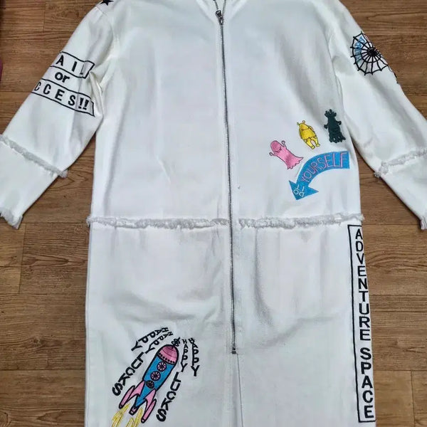 [BUNJANG] White Printed Denim Jacket / 흰색 프린팅 데님 자켓