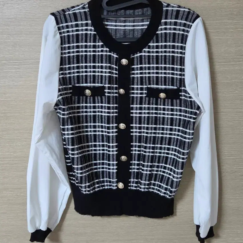 [BUNJANG] Check Pattern Knit Cardigan / 체크 패턴 니트