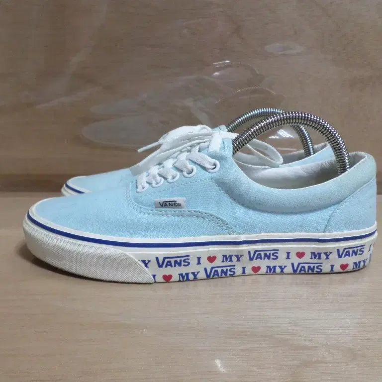 [BUNJANG] Vans Authentic Sneakers Shoes / 후루룩구제2 250 반스 어센틱 스니커즈 운동화 신발 260928