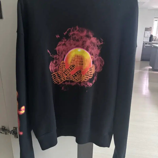 [BUNJANG] Off-White Black Printing Sweatshirt / 오프화이트 블랙 프린팅 맨투맨