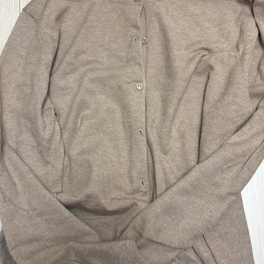 [BUNJANG] Vintage Basic Round Neck Cardigan Beige / 빈티지 기본 라운드넥 가디건 베이지
