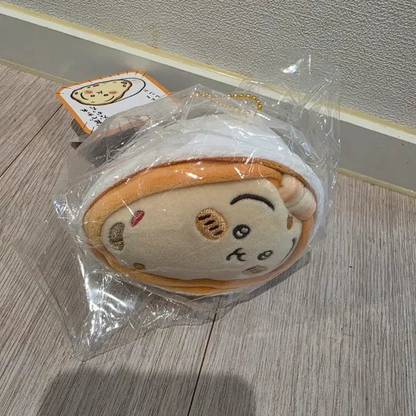 [BUNJANG] Chiikawa Usagi Stollen Mascot Plush / 치이카와 우사기 슈톨렌 마스코트 인형