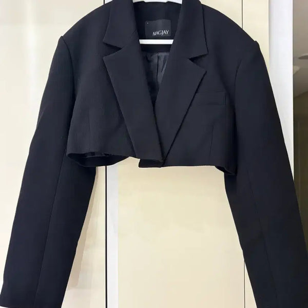 [BUNJANG] MAGJAY Black Cropped Jacket / MAGJAY 블랙 크롭 자켓