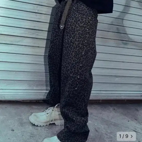 [BUNJANG] BLUR Studded Leopard Pants Jeans L / (새상품,정가14만) 블러(BLUR) 스터드 레오파드 팬츠, 청바지