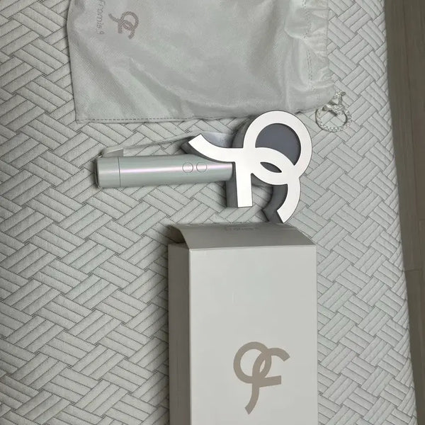 [BUNJANG] fromis_9 Official Lightstick (1st Gen) / 프로미스나인 플로봉 1기 판매(아래 꼭 봐주세요)