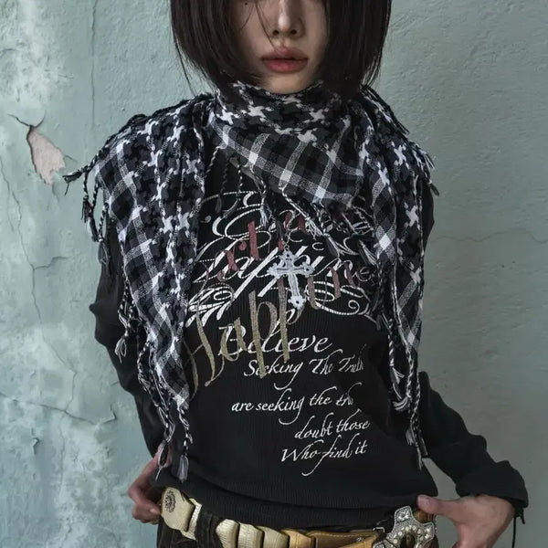 [BUNJANG] Printed Black Longsleeve (Size M) / Printed Black Longsleeve