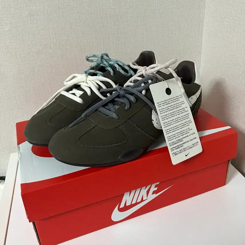[BUNJANG] Nike Sprint Sister Sneakers / 나이키 스프린트 시스터 245