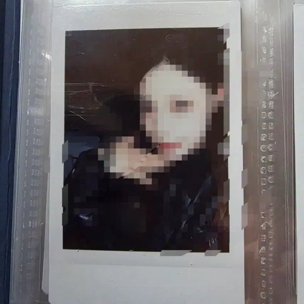 [BUNJANG] ICHILLIN Yeju Signed Polaroid / 아이칠린 예주 싸폴 양도