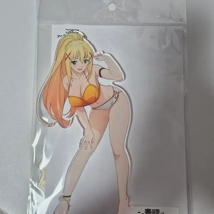 [BUNJANG] Konosuba Darkness Acrylic Stand / 코노스바 다크니스 아크릴 스탠드