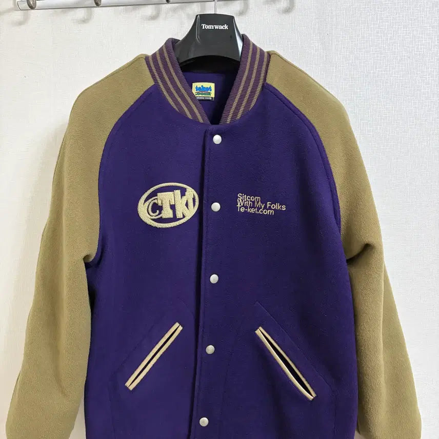 [BUNJANG] Taket Varsity Jacket - L Size / 테켓 바시티자켓  L사이즈
