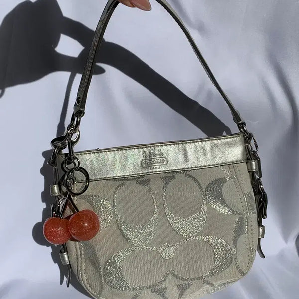 [BUNJANG] Coach Vintage White Silver Mini Shoulder Bag / Coach 빈티지 코치 화이트 실버 미니 숄더백