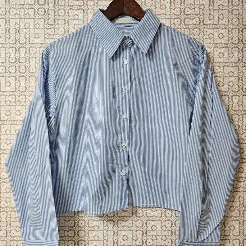 [BUNJANG] Stripe Crop Shirt / 스트라이프 크롭 셔츠