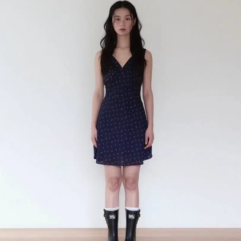 [BUNJANG] Yoonseulshop Verano Rosa Ops Navy Size M / 윤슬샵 verano rosa ops(navy) 사이즈m