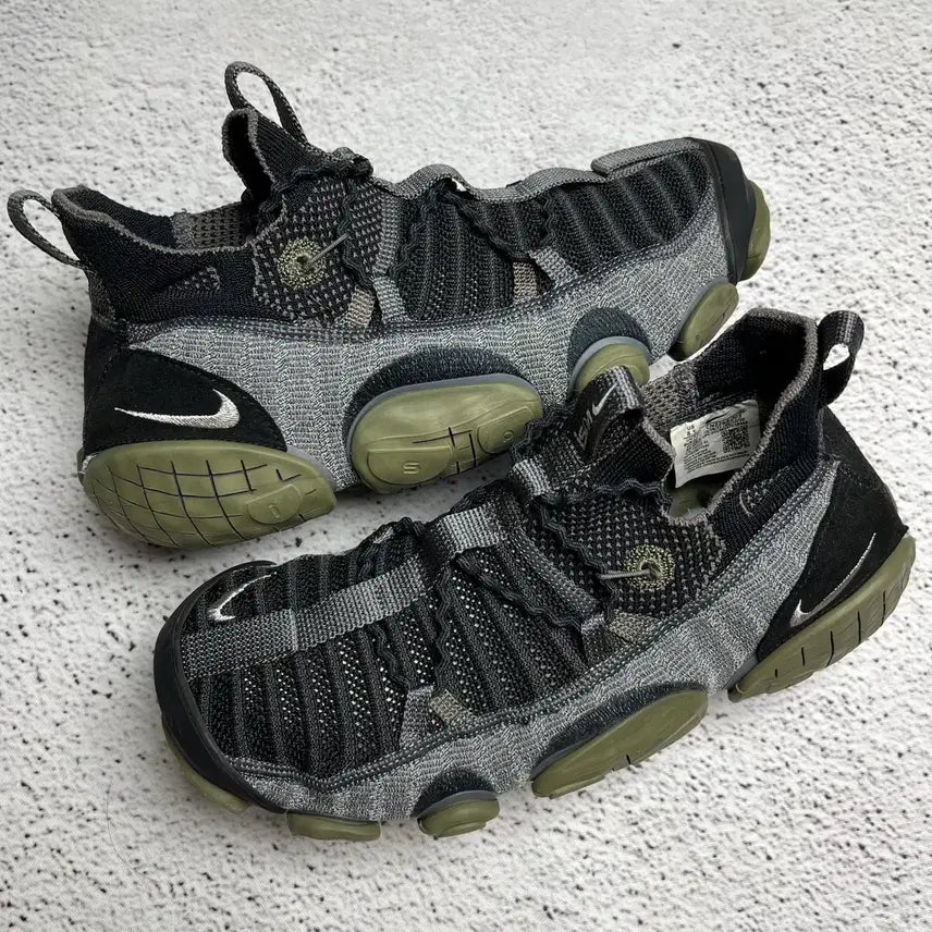[BUNJANG] Nike ISPA Link 'Black and Medium Olive' Sneakers / Nike ISPA Link 'Black and Medium Olive'