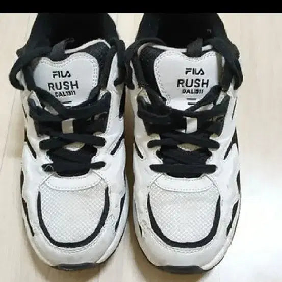 [BUNJANG] Fila Men's Sneakers / 남성신발 휠라 운동화