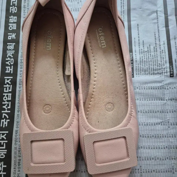 [BUNJANG] Obm Flat Shoes Pink Size 230 / 오브엠 플랫슈즈