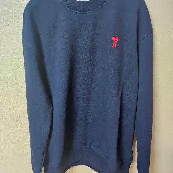 [BUNJANG] AMI Dark Navy Sweatshirt L / (새상품) 아미 다크 네이비 맨투맨 L