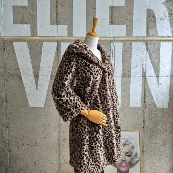 [BUNJANG] Leopard Mink Half Coat / 레오파드 밍크 하프코트