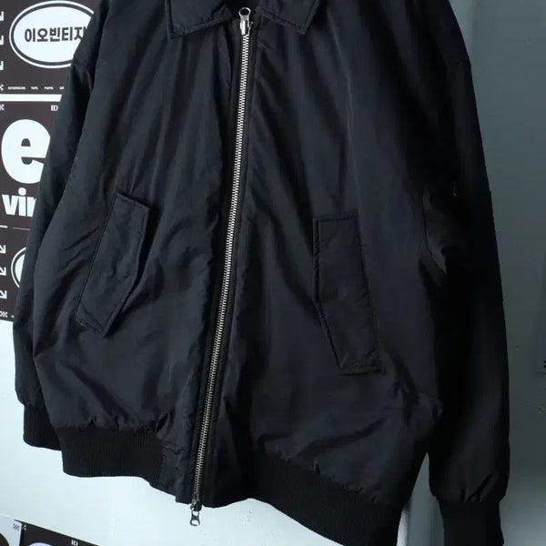 [BUNJANG] Ezkaton Zip-Up Windbreaker Jacket MA1 / (L-XL) 에즈카톤 집업 바람막이 점퍼자켓 MA1 마원-H39776