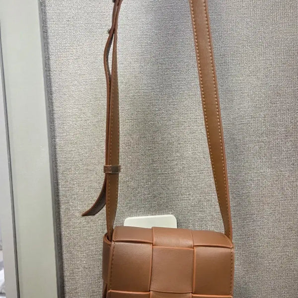 [BUNJANG] Bottega Inspired Cassette Bag Camel Mini Bag / ((((새상품))))보테가st 카세트 백 카멜 미니백