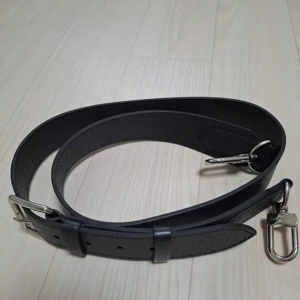 [BUNJANG] Louis Vuitton Taiga Leather Briefcase Strap / (정품) 루이비통 타이가 브리프케이스 가죽 스트랩