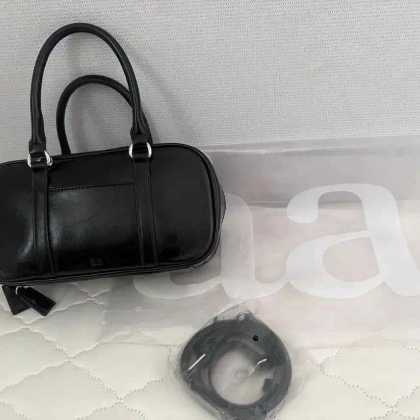 [BUNJANG] Around& Peanut Bag Black Shoulder Bag / 어라운드앤 피넛백