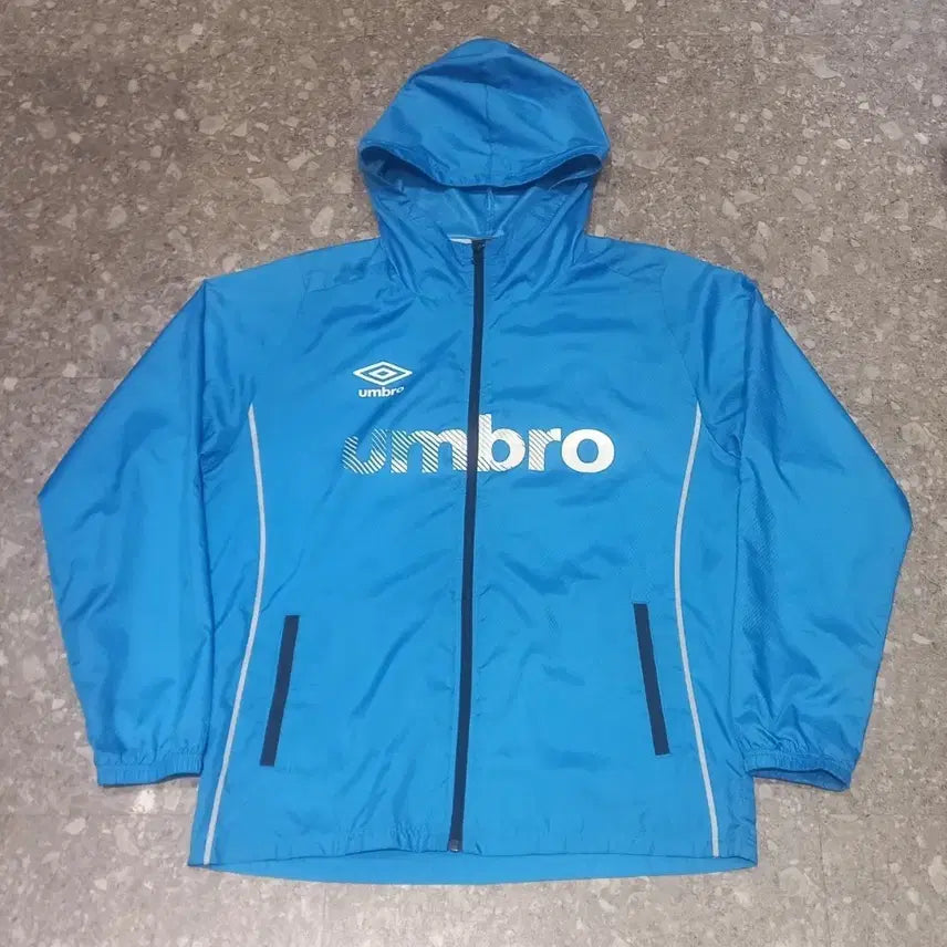 [BUNJANG] Umbro Nylon Running Hooded Jacket (L) / 엄브로 나일론 런닝 후드자켓 (L)