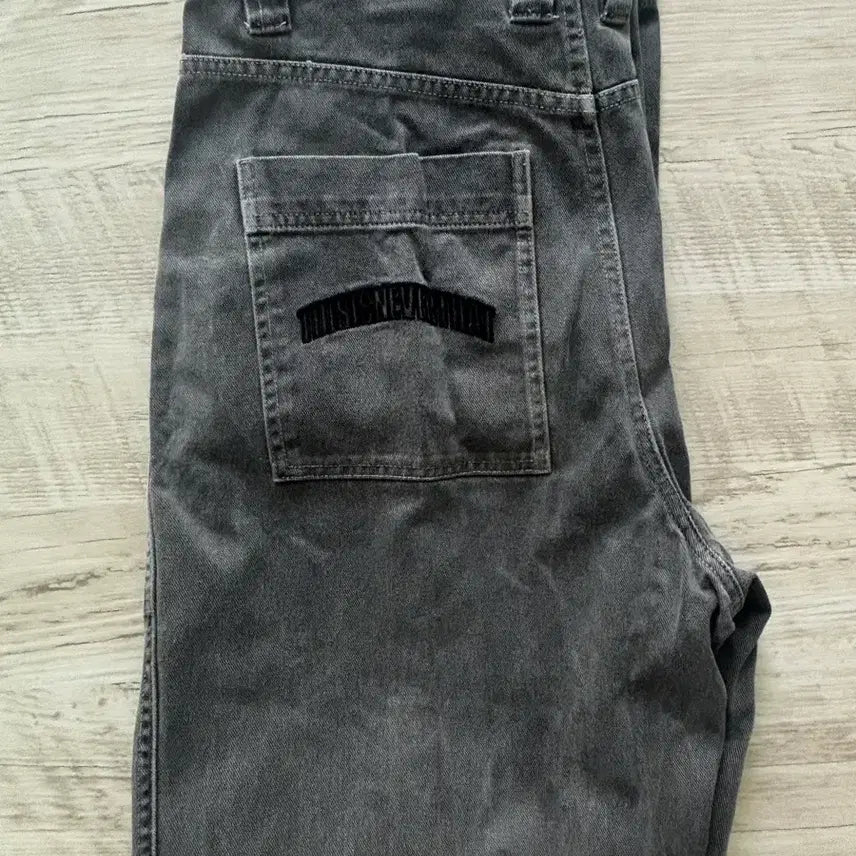 [BUNJANG] thisisneverthat Cargo Pants Grey M / 디스이즈네버댓 카고팬츠 그레이 M