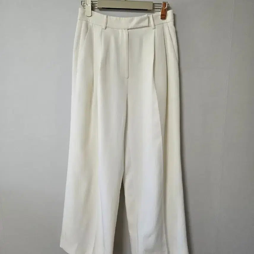 [BUNJANG] ORR Ivory Wide Fit Slacks / ORR 아이보리 슬랙스