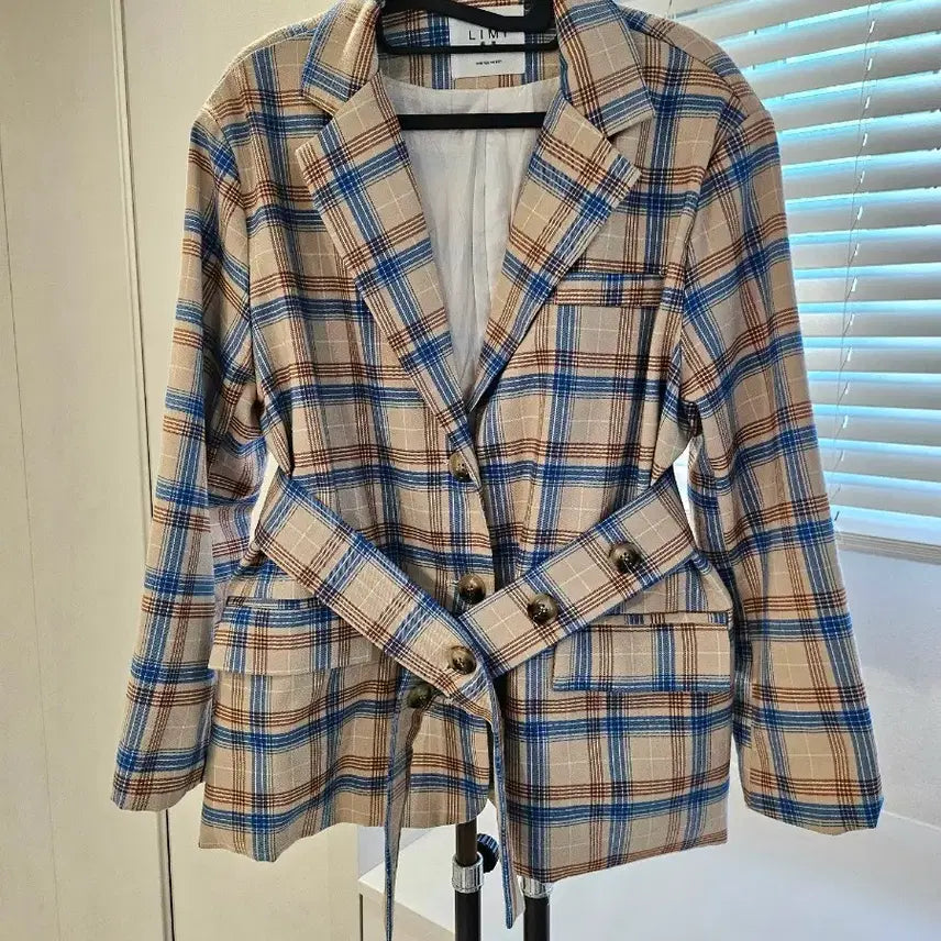 [BUNJANG] Beige Check Single Blazer Jacket / 베이지 체크 블레이저 프리~77사이즈
