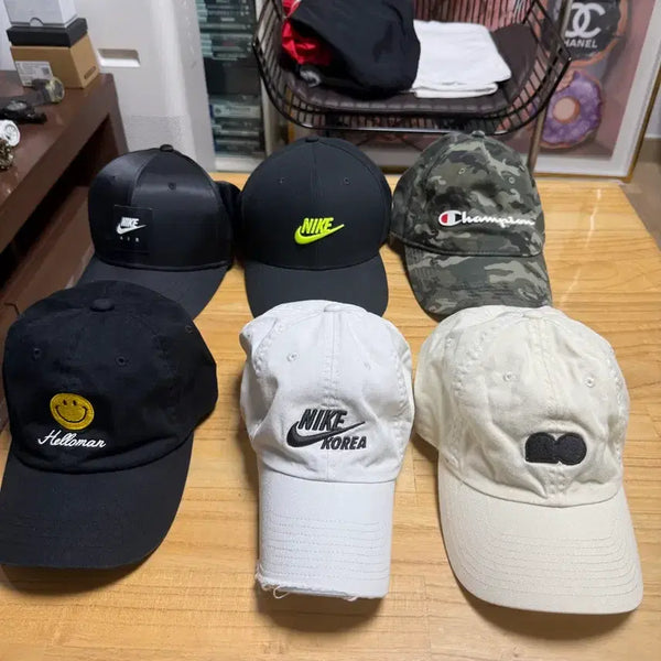 [BUNJANG] Nike, Champion & Assorted Ball Caps Bundle (5 pcs) / 나이키 볼캡 2개 + 챔피온 볼캡 1개 + 기타 볼캡 2개 팝니다