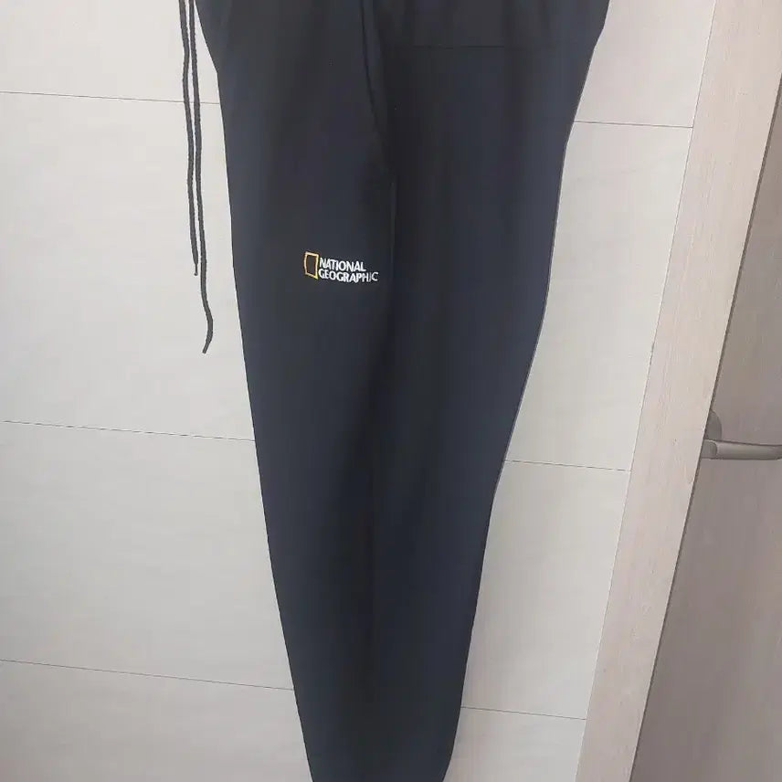[BUNJANG] National Geographic Spring/Fall Jogger Pants Black M / 내셔널 춘추용 조거 팬츠 블랙 M 새상품