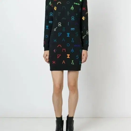 [BUNJANG] KENZO Patterned Long T-Shirt Dress / KENZO 겐조 백화점정품 원피스 롱티셔츠 맨투맨 명품원피스 미니 스웻셔츠 명품의류 수입 정장 하객룩 스웨트셔츠