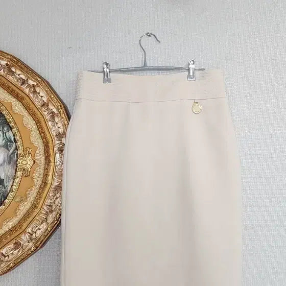 [BUNJANG] Modjo Espin Ivory Skirt Size 77 / 몸매예술!)모조에스핀 아이보리 스커트 77사이즈
