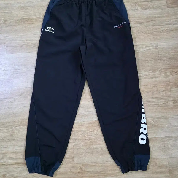 [BUNJANG] Umbro HBL Celeb Training Pants / 엄브로 hbl celeb 트레이닝 팬츠 바지