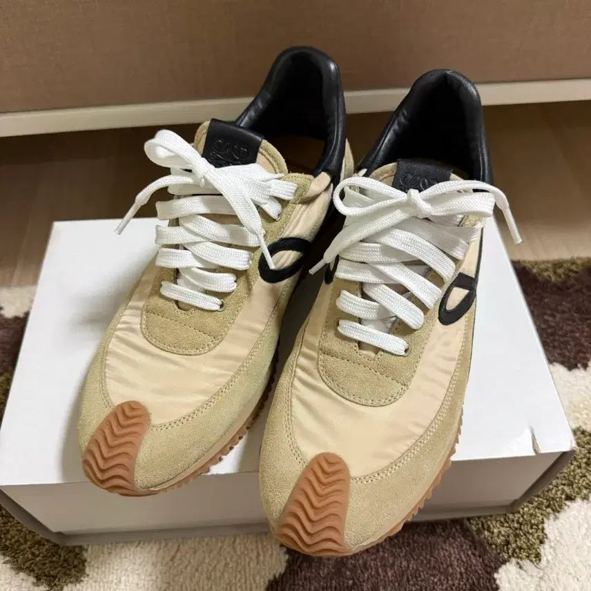 [BUNJANG] Loewe Flow Runner Sneakers Size 41 / 로에베 / 플로우 러너 스니커즈 / 41