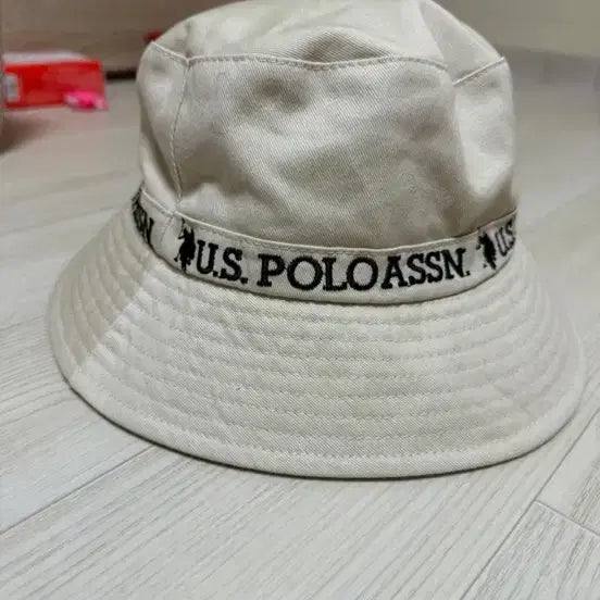 [BUNJANG] U.S. POLO ASSN. Beige Bucket Hat / U.S. POLO ASSN. 베이지 버킷햇