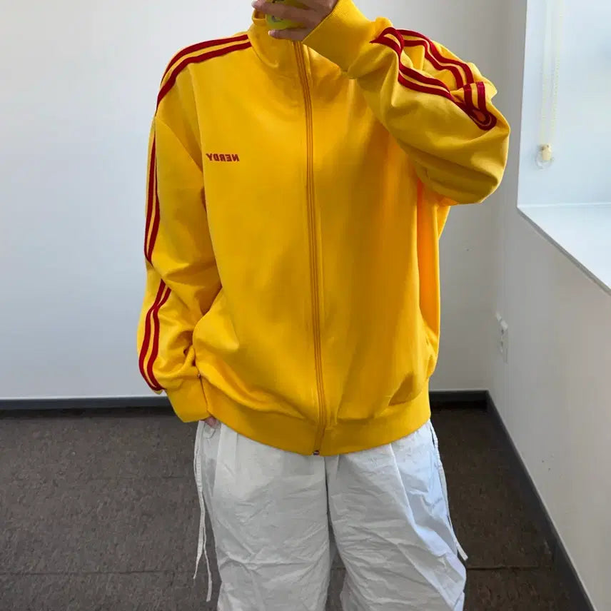 [BUNJANG] Nerdy Red Track Yellow Jersey / Nerdy 널디 레드 트랙 옐로우 져지