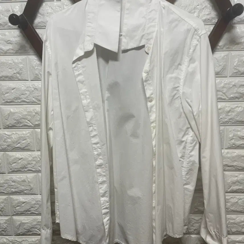 [BUNJANG] White Button-Up Shirt / 화이트 셔츠