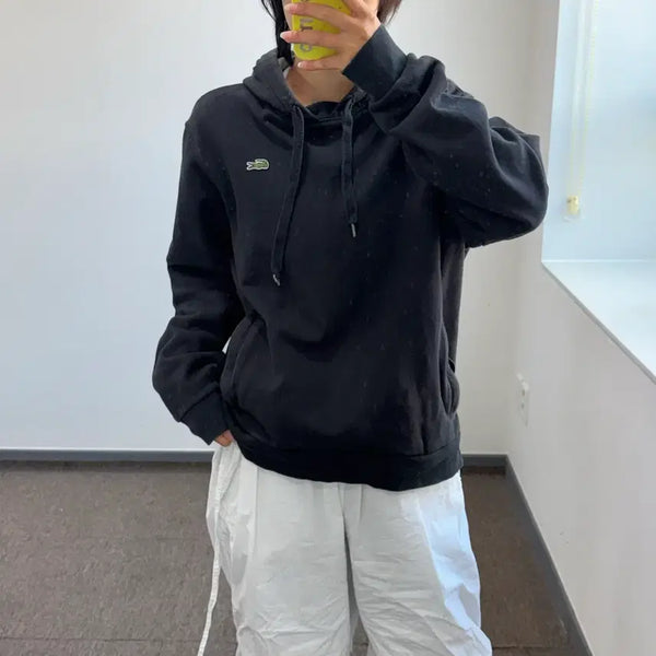 [BUNJANG] Lacoste Small Logo Black Hoodie / Lacoste 라코스테 스몰로고 블랙 후드티