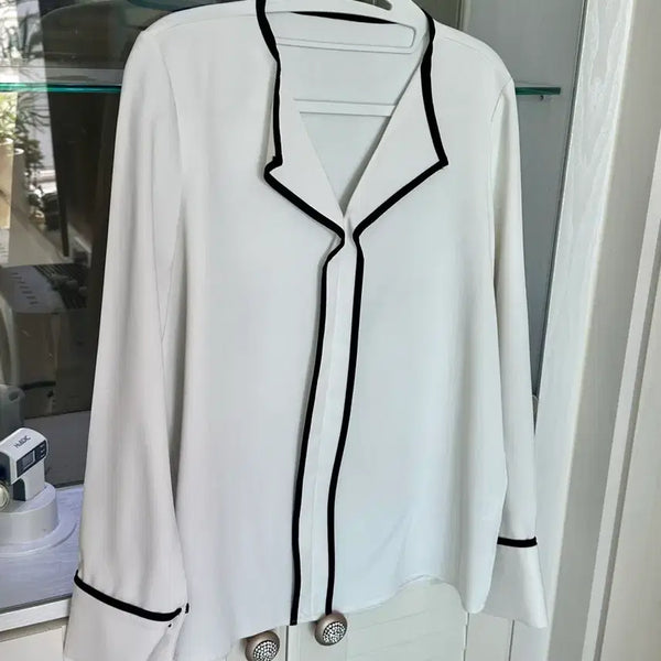 [BUNJANG] Colorblock Blouse / 한 번 착용) 하객룩 배색 블라우스