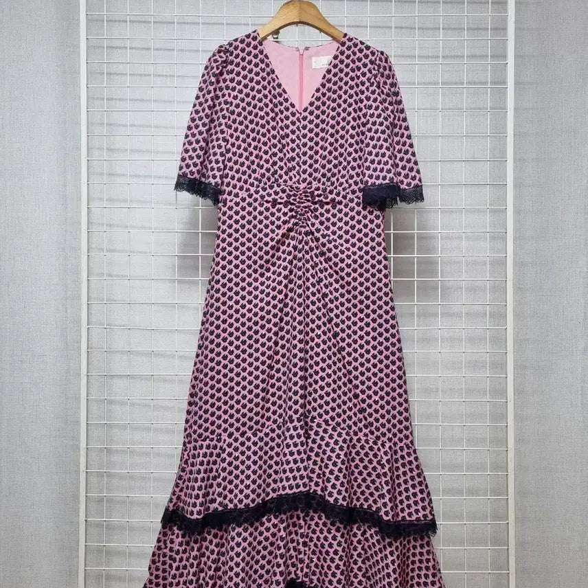[BUNJANG] Lenibon Ruffle Tiered Dress Size S / 레니본 캉캉 원피스 S