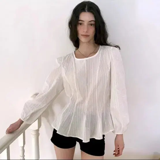 [BUNJANG] RiriSou Wonder Blouse - White / 리리수 원더블라우스 화이트