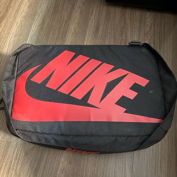 [BUNJANG] Nike Crossbody Bag / 나이키 크로스 바디백