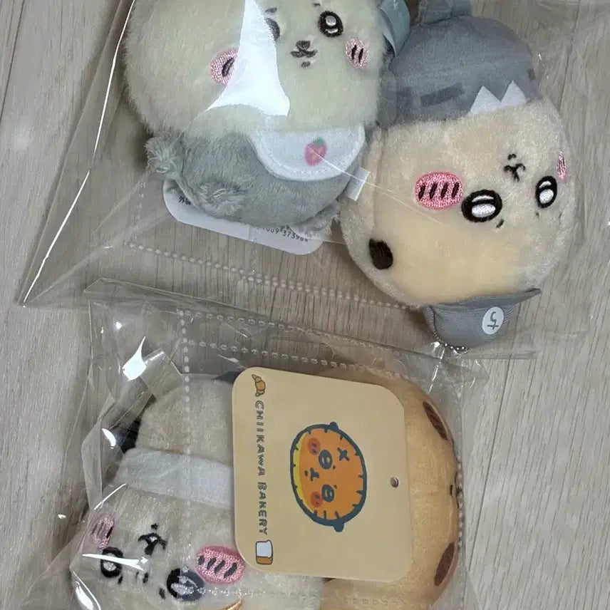 [BUNJANG] Chiikawa Bakery Racco Play Charm Bundle Set / 택배, 베이비 마스코트, 치이카와 베이커리, 치이카와 플레이참 랏코 일괄