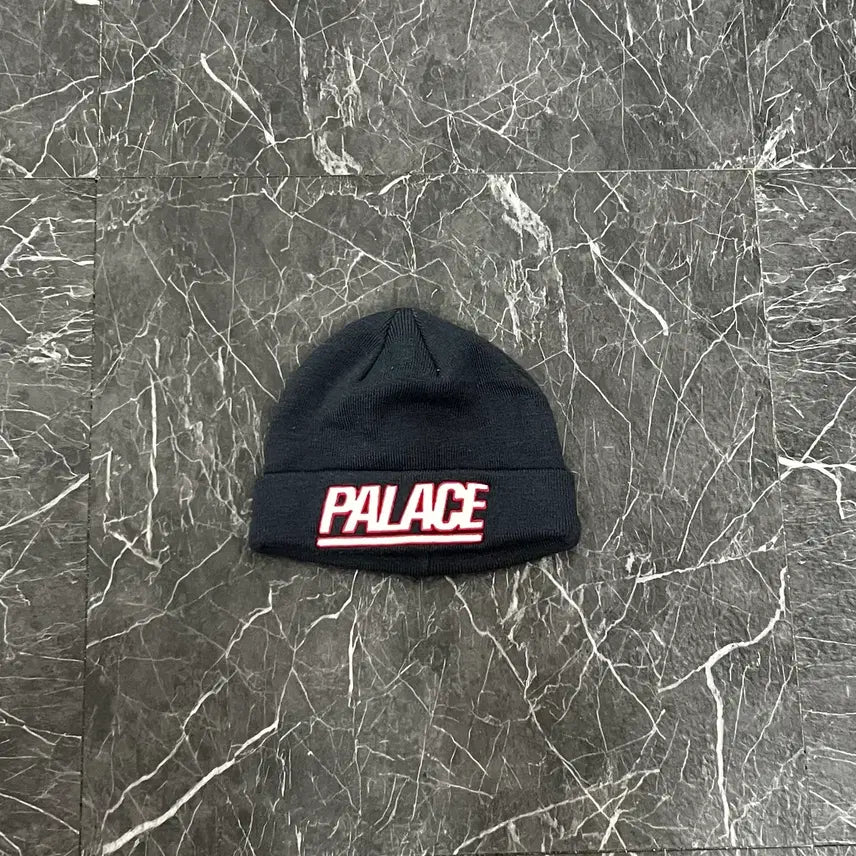 [BUNJANG] Palace 23SS Gigantic Beanie OS / 팔라스 23ss 기간틱 비니